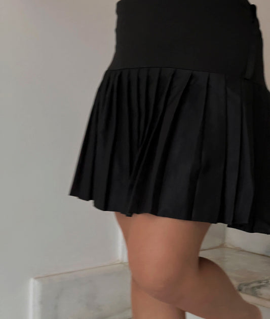 RARE Skirt- Black